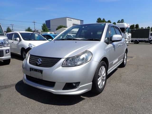 2013 SUZUKI SX4